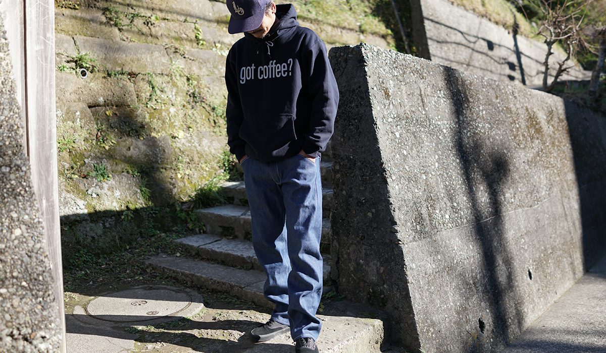 日曜製作所デニムパンツ